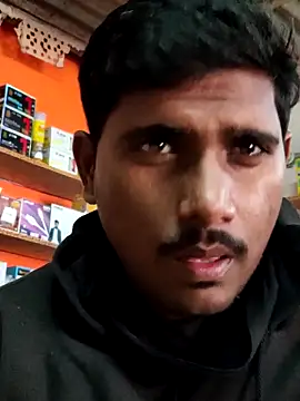 Snapshot of Markroco696 chatting on December 2, 2025, 6:15 am Markroco696 online show from December 2, 2025, 6:15 am