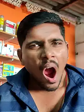 Snapshot of Markroco696 chatting on November 10, 2025, 3:33 am Markroco696 online show from November 10, 2025, 3:33 am