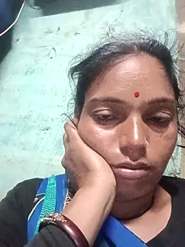 Dikchahot online show from November 7, 2025, 11:30 pm