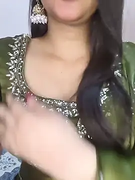 Snapshot of Cute_merry01 chatting on July 10, 2026, 2:55 am Cute merry01 online show from July 10, 2026, 2:55 am