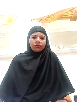 Snapshot of Rubi_sarma chatting on October 7, 2025, 11:17 pm Rubi sarma online show from October 7, 2025, 11:17 pm