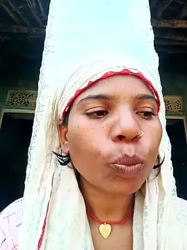 Snapshot of Rubi_sarma chatting on September 17, 2025, 9:11 am Rubi sarma online show from September 17, 2025, 9:11 am