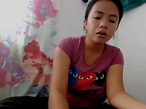 Snapshot of RicenTits chatting on November 13, 2025, 5:55 am RicenTits online show from November 13, 2025, 5:55 am