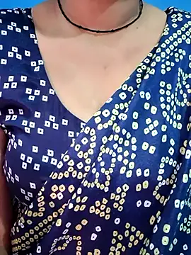 jaan-step online show from December 4, 2025, 2:10 am