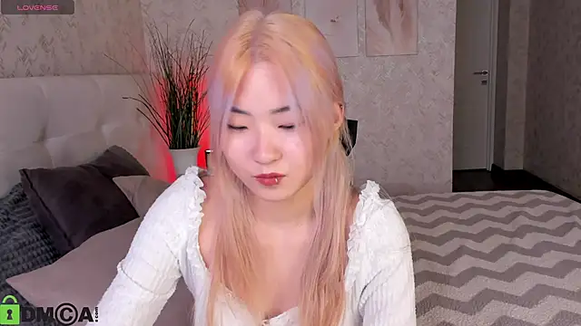 Snapshot of Aisi_18 chatting on September 12, 2025, 6:13 am Aisi 18 online show from September 12, 2025, 6:13 am