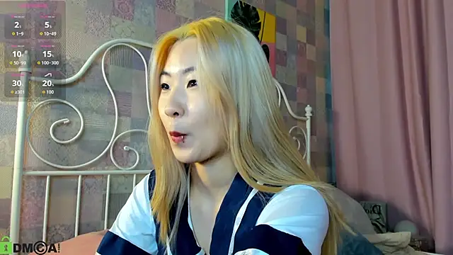 Snapshot of Aisi_18 chatting on September 18, 2025, 5:32 am Aisi 18 online show from September 18, 2025, 5:32 am