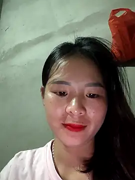 Snapshot of Samdangg chatting on October 23, 2025, 9:13 pm Samdangg online show from October 23, 2025, 9:13 pm