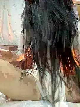 Snapshot of Leyleisanmay chatting on December 17, 2025, 5:07 pm Leyleisanmay online show from December 17, 2025, 5:07 pm