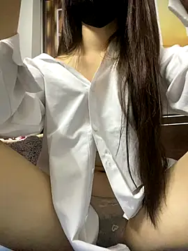 Snapshot of Leyleisanmay chatting on November 5, 2025, 2:53 pm Leyleisanmay online show from November 5, 2025, 2:53 pm