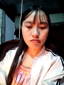   Sasulq   online show from November 19, 2025, 12:27 pm