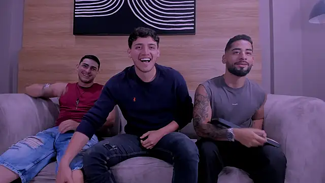 Snapshot of mike_friends chatting on December 2, 2025, 2:41 pm mike friends online show from December 2, 2025, 2:41 pm