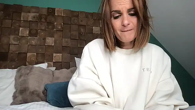 Snapshot of AmyStone__ chatting on May 19, 2026, 4:03 pm AmyStone online show from May 19, 2026, 4:03 pm