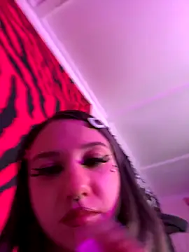 Snapshot of GoddessJemma chatting on October 2, 2025, 3:43 am GoddessJemma online show from October 2, 2025, 3:43 am