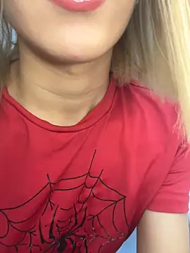 Snapshot of SweetBunnyGF chatting on December 20, 2025, 10:01 pm SweetBunnyGF online show from December 20, 2025, 10:01 pm