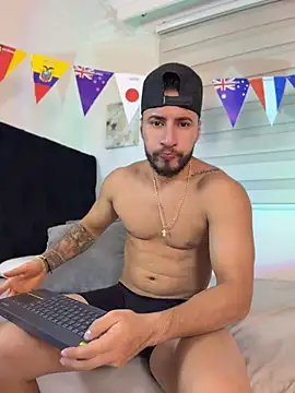 Snapshot of Thiago_Hill chatting on June 28, 2026, 9:10 pm Thiago Hill online show from June 28, 2026, 9:10 pm