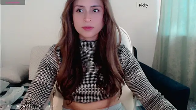 Flor3citarockera online show from October 5, 2025, 7:48 pm