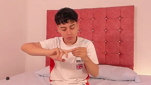 Snapshot of Dani_rivass chatting on November 29, 2025, 11:32 am Dani rivass online show from November 29, 2025, 11:32 am