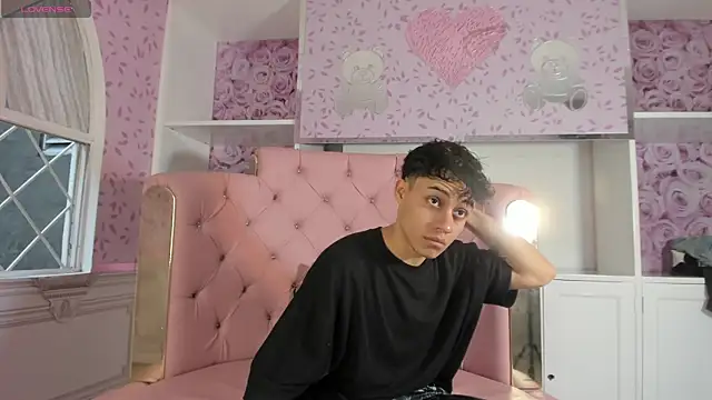 Snapshot of Dani_rivass chatting on October 31, 2025, 11:29 am Dani rivass online show from October 31, 2025, 11:29 am