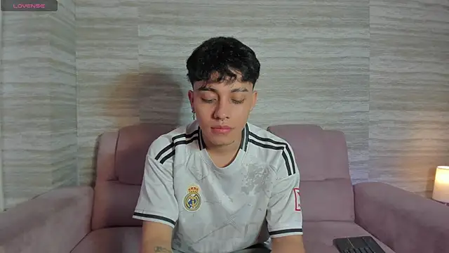 Snapshot of Dani_rivass chatting on December 14, 2025, 11:38 am Dani rivass online show from December 14, 2025, 11:38 am