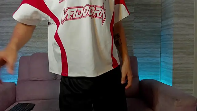 Snapshot of Dani_rivass chatting on December 2, 2025, 12:07 pm Dani rivass online show from December 2, 2025, 12:07 pm