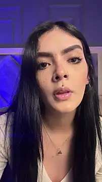 Snapshot of AliceRitter chatting on June 24, 2026, 11:57 pm AliceRitter online show from June 24, 2026, 11:57 pm