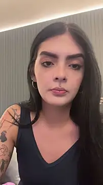 Snapshot of AliceRitter chatting on May 5, 2026, 10:13 pm AliceRitter online show from May 5, 2026, 10:13 pm