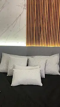 AliceRitter online show from February 19, 2026, 11:23 pm