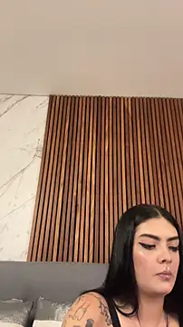 Snapshot of AliceRitter chatting on March 28, 2026, 10:44 pm AliceRitter online show from March 28, 2026, 10:44 pm