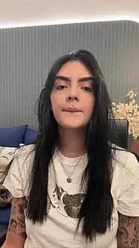 Snapshot of AliceRitter chatting on May 21, 2026, 10:18 pm AliceRitter online show from May 21, 2026, 10:18 pm