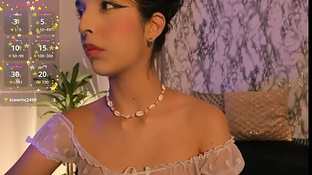 ChloeeMason online show from October 6, 2025, 11:11 am