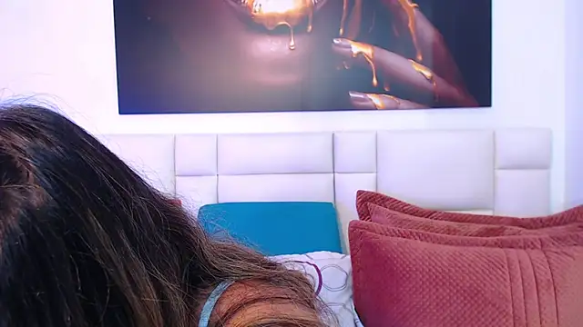 NicoletBlossom online show from April 13, 2026, 8:13 pm