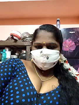 bakyasree143 online show from April 6, 2026, 9:05 pm