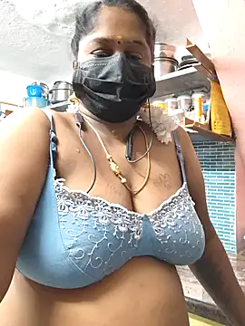 bakyasree143 online show from November 30, 2025, 8:20 pm