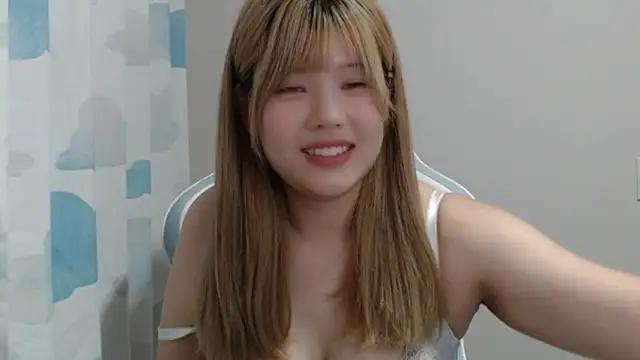 Snapshot of asuka_xoxo chatting on September 23, 2025, 8:27 pm asuka xoxo online show from September 23, 2025, 8:27 pm