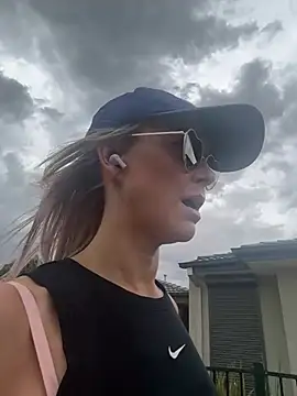 Snapshot of imyourgoodgirl69 chatting on February 11, 2026, 4:12 am imyourgoodgirl69 online show from February 11, 2026, 4:12 am