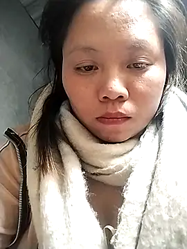 venu00 online show from February 25, 2026, 11:32 am