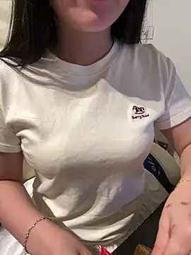 Snapshot of kem_2000 chatting on April 4, 2026, 12:12 pm kem 2000 online show from April 4, 2026, 12:12 pm