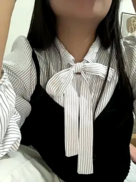 Snapshot of kem_2000 chatting on November 5, 2025, 12:08 pm kem 2000 online show from November 5, 2025, 12:08 pm