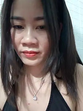 Singlemom69x online show from December 18, 2025, 2:27 am