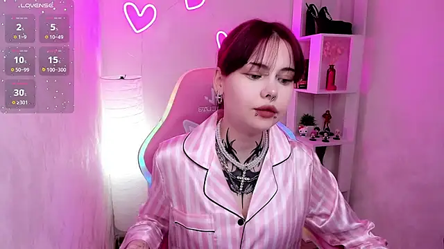 Snapshot of Morana_Batt chatting on November 22, 2025, 1:48 am Morana Batt online show from November 22, 2025, 1:48 am