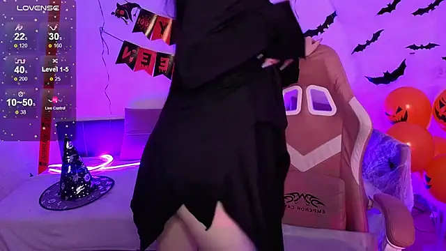 Snapshot of Morana_Batt chatting on October 31, 2025, 2:30 am Morana Batt online show from October 31, 2025, 2:30 am