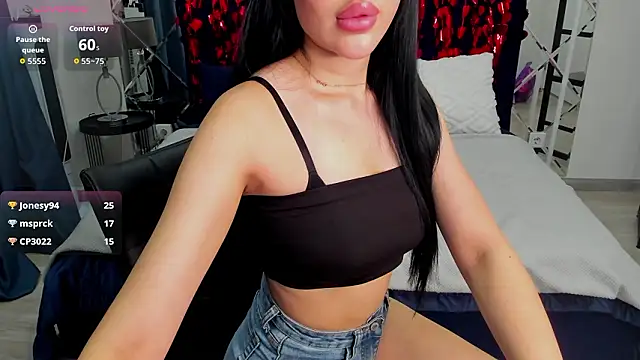 Snapshot of Jennifer_Munoz chatting on February 15, 2026, 7:51 am Jennifer Munoz online show from February 15, 2026, 7:51 am