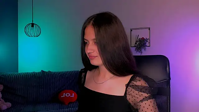 Snapshot of talia_seduce chatting on September 23, 2025, 1:18 pm talia seduce online show from September 23, 2025, 1:18 pm