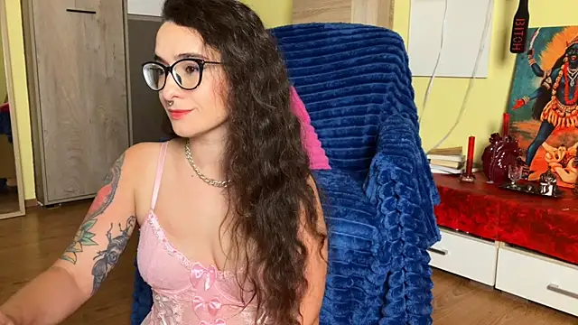 Snapshot of dreamin_blaze chatting on September 13, 2025, 2:28 pm dreamin blaze online show from September 13, 2025, 2:28 pm