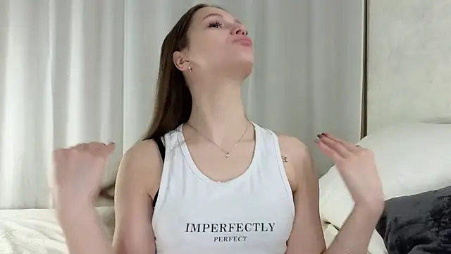 MelaniSeiver online show from January 13, 2026, 1:20 am