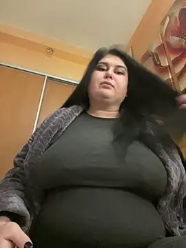 DazzzlingDame online show from February 10, 2026, 5:23 pm