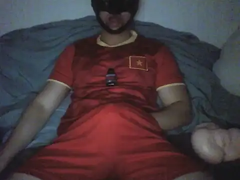 hug9994xxx online show from September 10, 2025, 5:45 pm