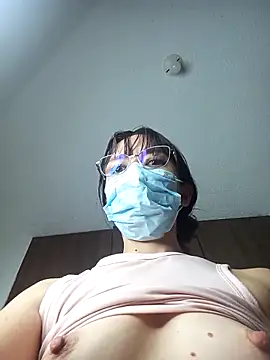 Snapshot of Eyad__H chatting on March 5, 2026, 1:13 am Eyad H online show from March 5, 2026, 1:13 am