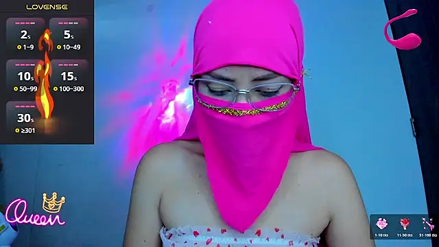 Snapshot of Eyad__H chatting on April 12, 2026, 7:17 pm Eyad H online show from April 12, 2026, 7:17 pm