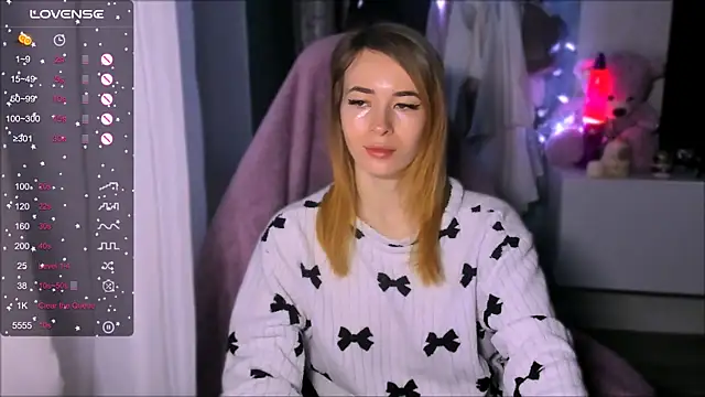 Snapshot of ZoyaMill chatting on January 13, 2026, 5:33 am ZoyaMill online show from January 13, 2026, 5:33 am